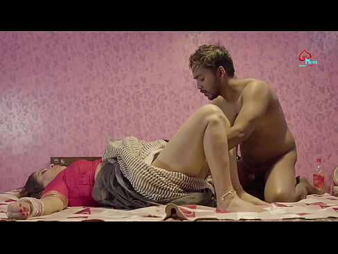 ❤️ web series: i love you Daadi She taught him how to have sex with a girl !!! ❌ Super sex at us